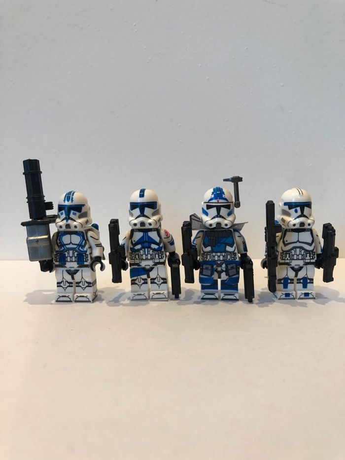 Figurine type lego Commandant Rex et 7 clones de la 501ème légion. Star Wars - photo numéro 2