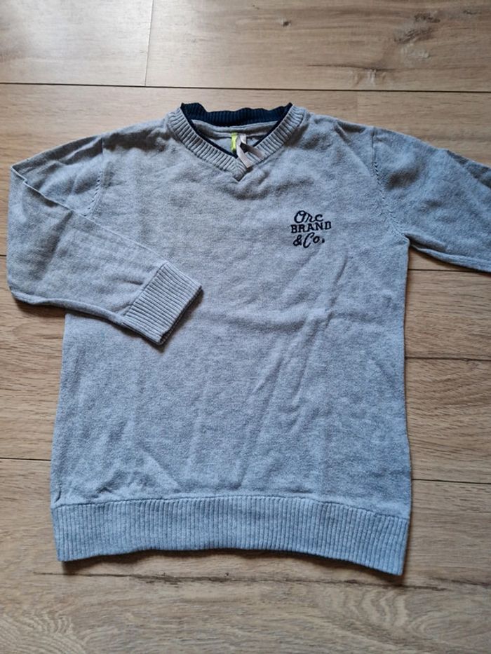 Pull léger gris