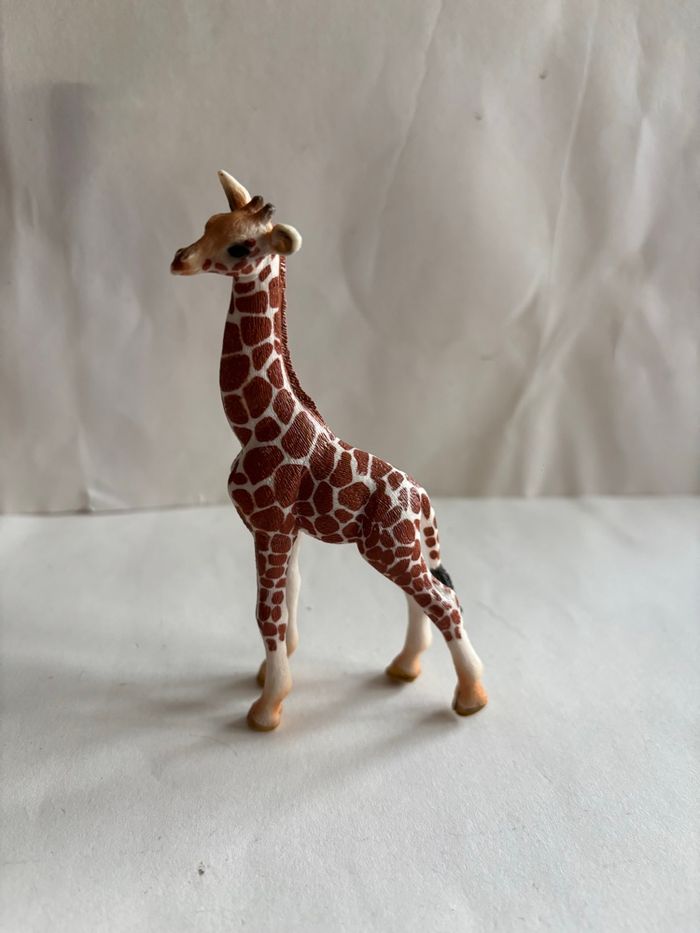 Bébé girafe Schleich
