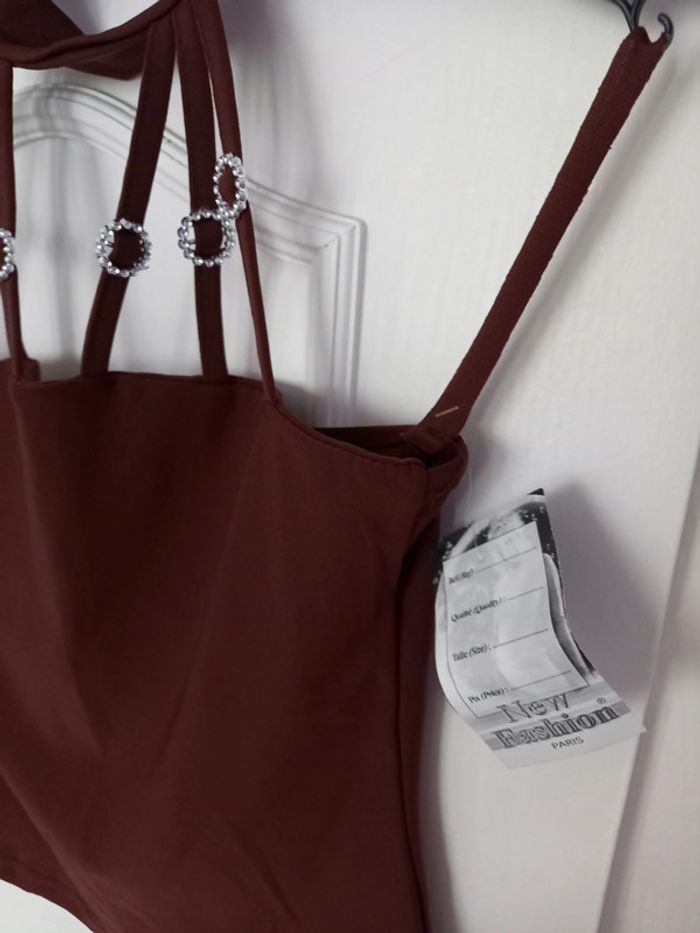 Haut pour les fêtes neuf avec étiquette - photo numéro 6