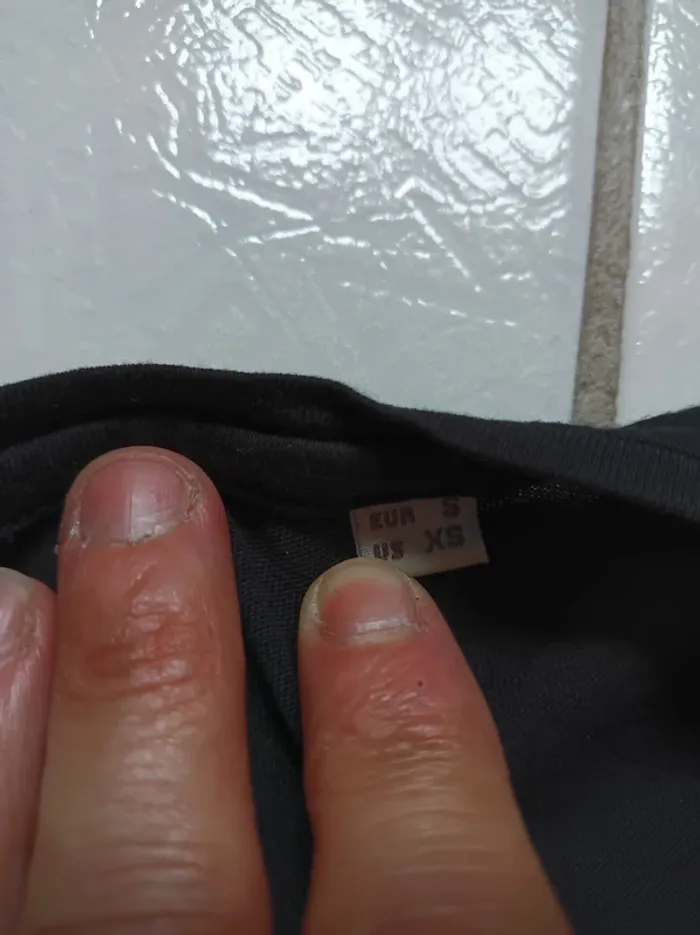 T-shirt femme noir la fée pas chier! - photo numéro 10