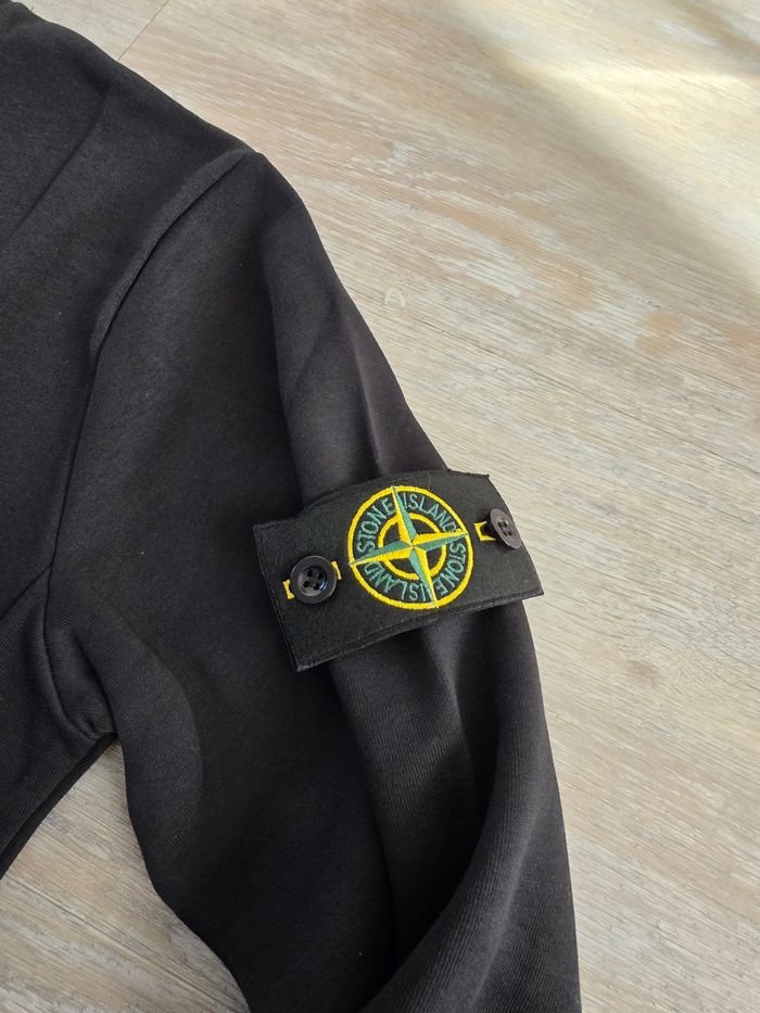 Pull Stones island - photo numéro 7