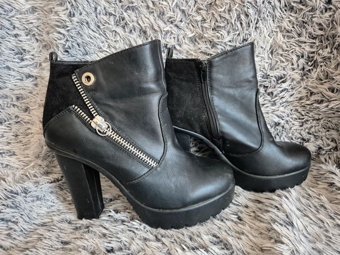 Bottines noir à talons - photo numéro 2