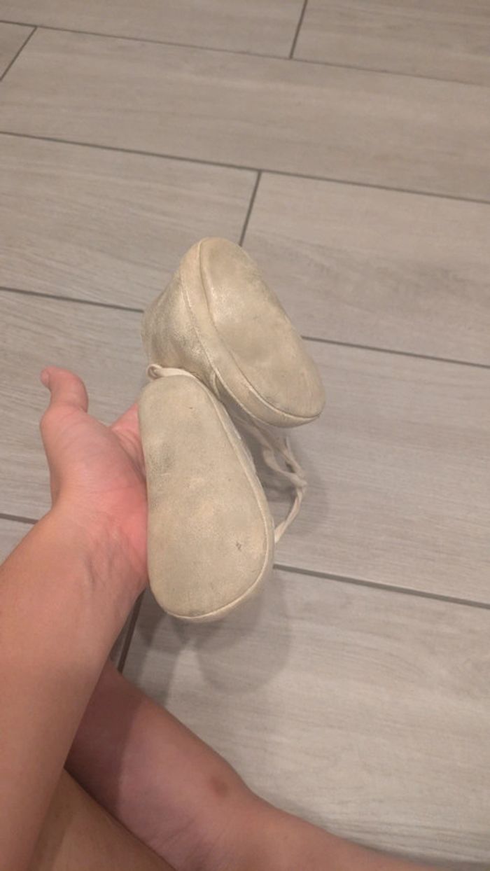 Chausson taille 6/9mois fille - photo numéro 3