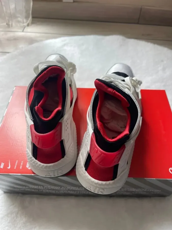 Basket Nike air huarache - photo numéro 4