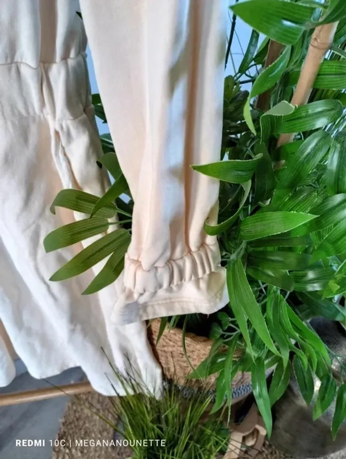 🤍 Robe Pull à Capuche Crème – Taille 38 – Naf Naf – Neuve – 100% Coton - photo numéro 2