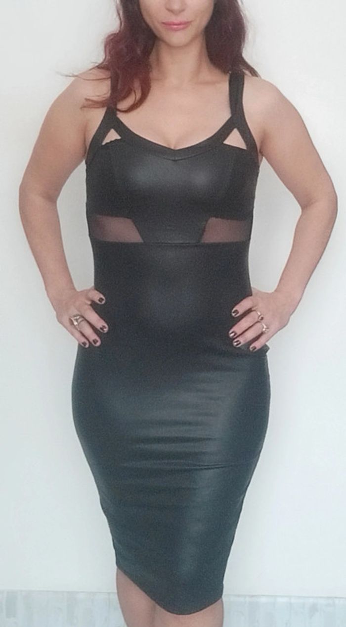 Robe bandage moulante similicuir sexy taille 40 - photo numéro 3