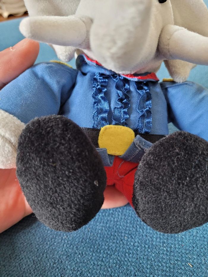 RARE Lansay peluche Cornelius Babar bleu rouge de Brunhoff 16cm collection doudou - photo numéro 4