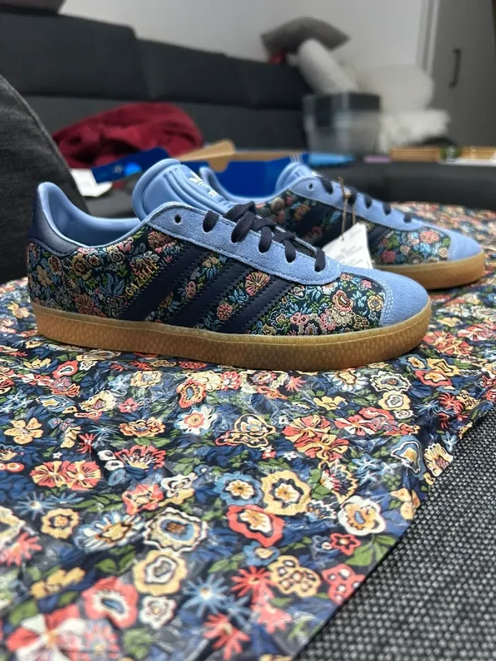 Adidas Samba Liberty London - Bleu - JH5207 - photo numéro 2