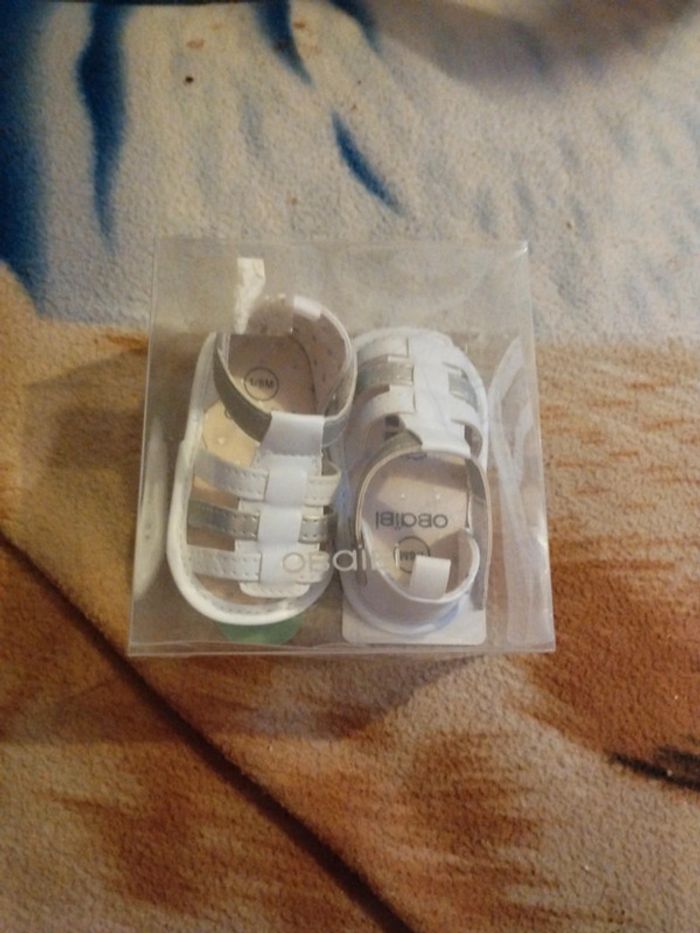 Chaussures 1/6mois