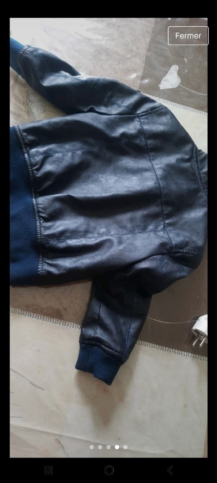 Veste simili en cuire bleu foncé 12 mois - photo numéro 4