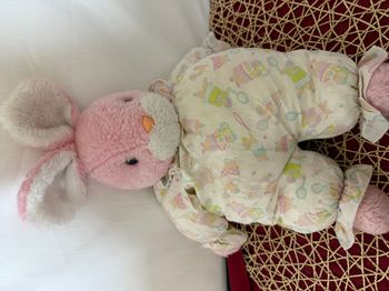 Doudou peluche vintage lapin rose Ajena