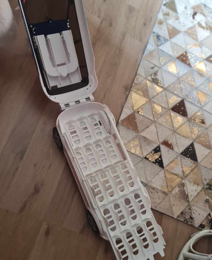 Voiture coffret Police majorette comprenant 23 voitures garées dedans. - photo numéro 7