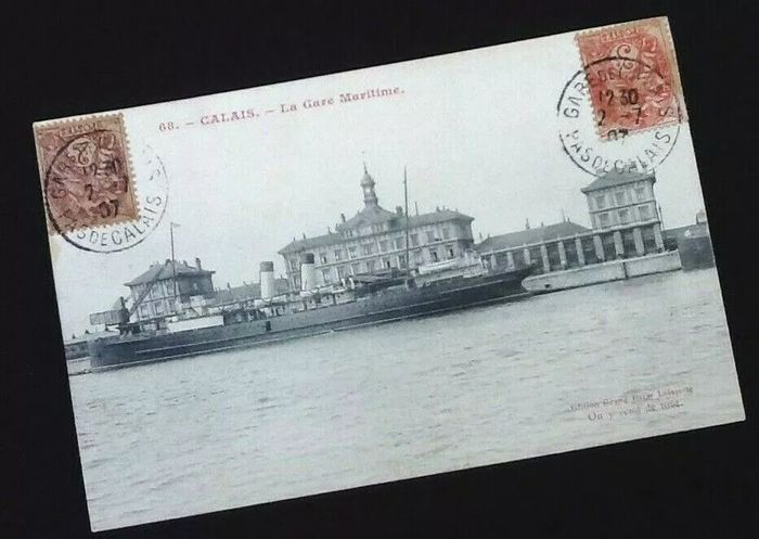 Carte postale ancienne  Calais (Pas-de Calais)  La Gare Maritime - photo numéro 3