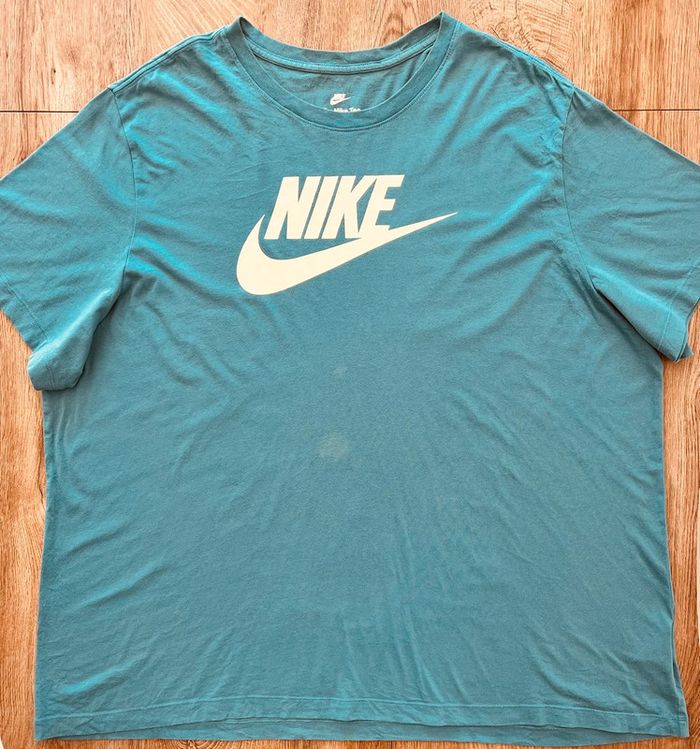 T.shirt manches courtes Nike turquoise pour homme, taille XXXL (3XL) - photo numéro 2