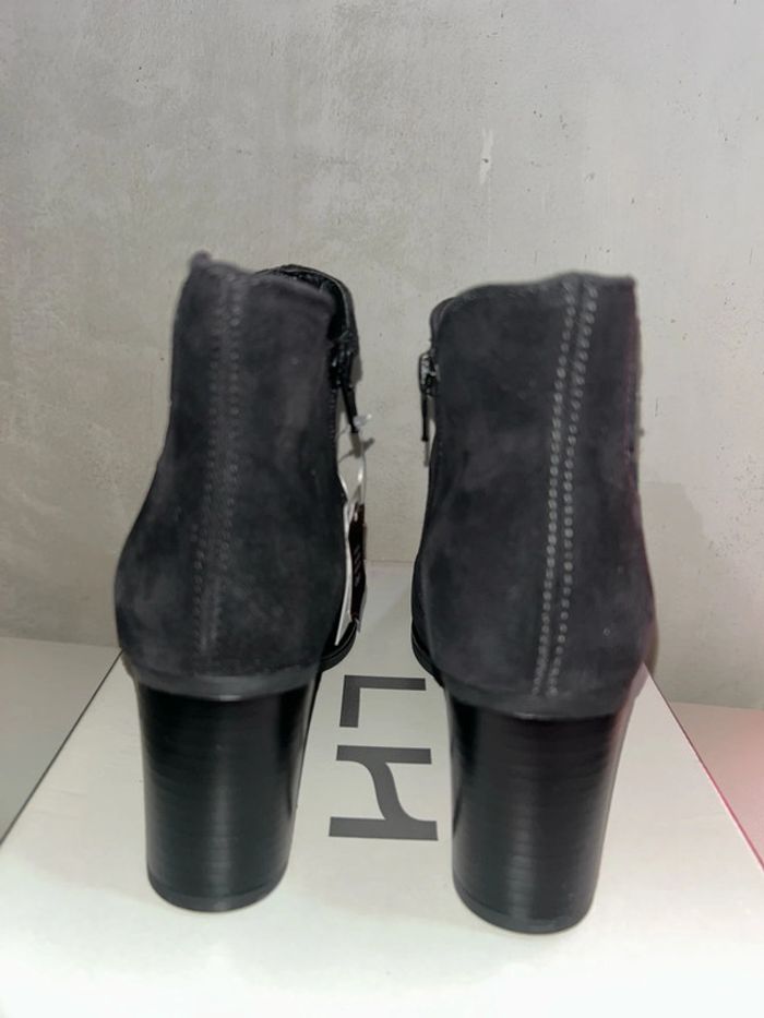 Bottines neuves noir cuir toucher velours nubuck - photo numéro 4