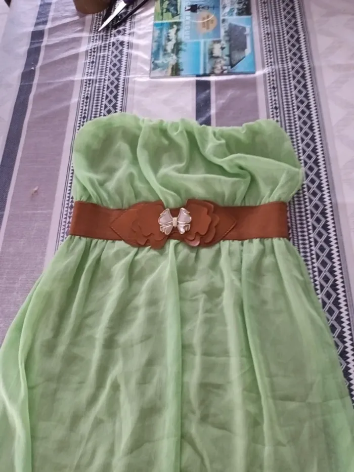 Robe bustier vert fluo - photo numéro 2