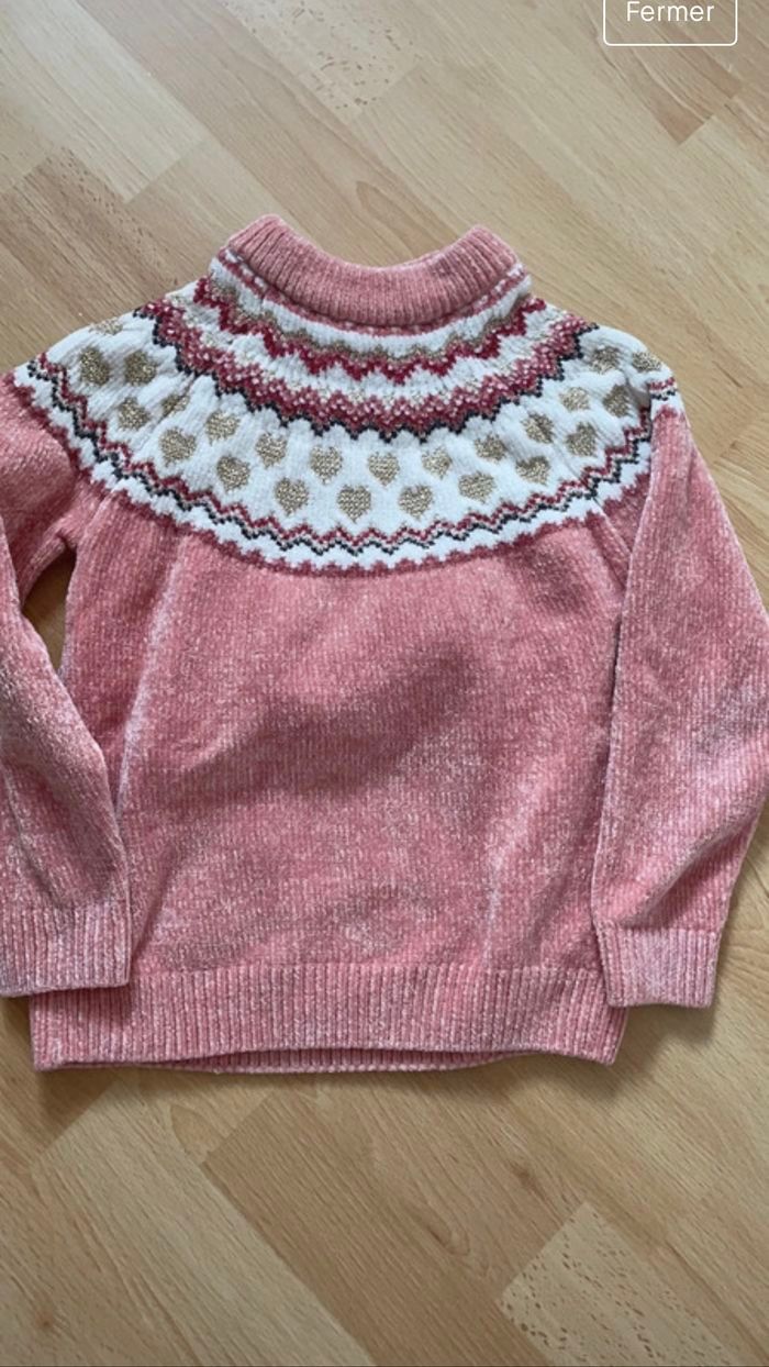 Pull chenille fille