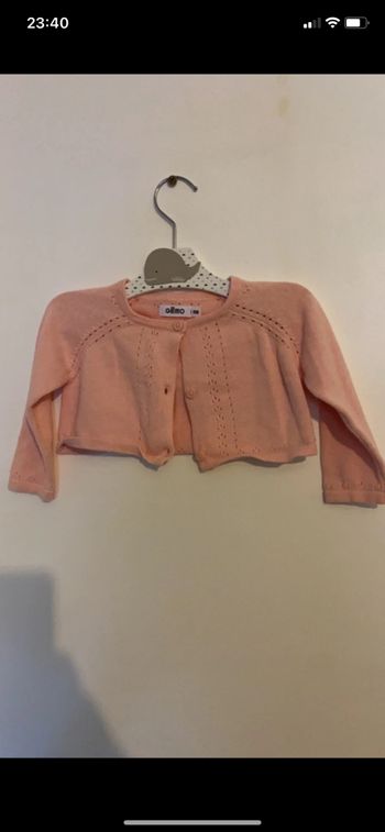 Petit gilet bébé fille