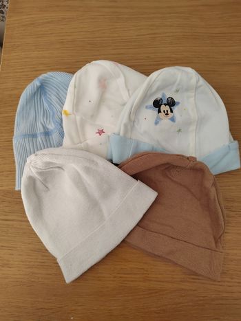 Lot de 5 bonnets de naissance