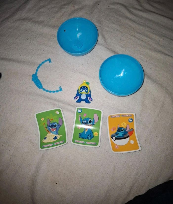 Petite boule stitch avec figurine