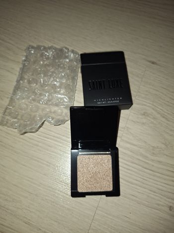 Highlighter universel 2g Saint Luxe neuf