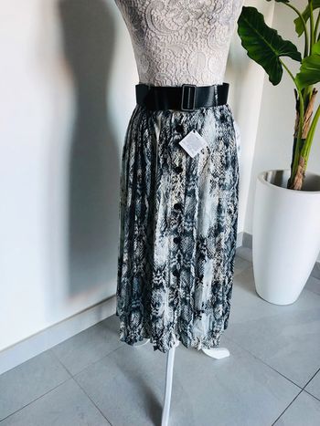 Jupe Zara neuve taille S