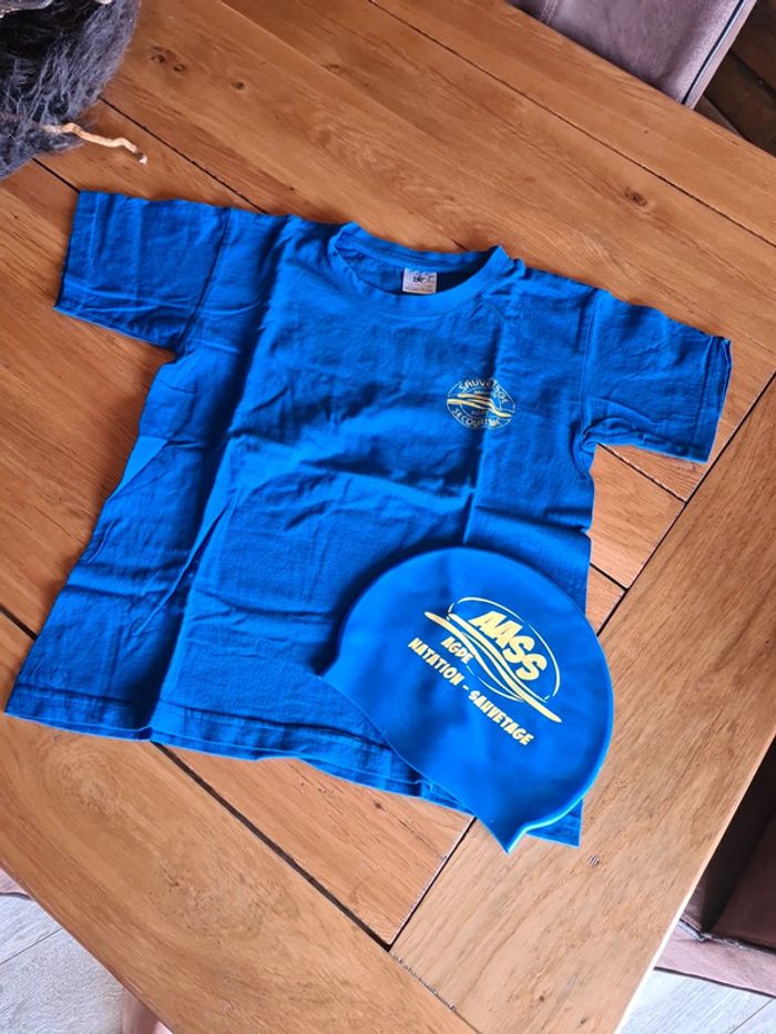 Tee-shirt/bonnet