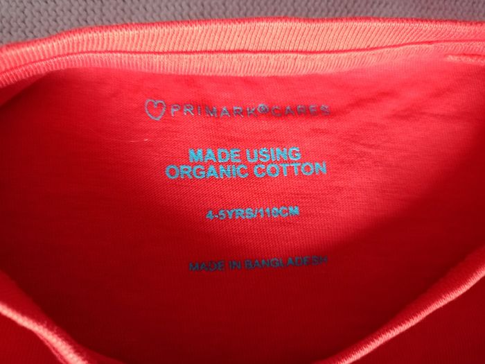 Tee-shirt manches longues rouge orange garçon 5 ans Primark - photo numéro 3