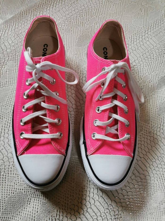 Baskets Converse basses rose fluo T40 - photo numéro 2