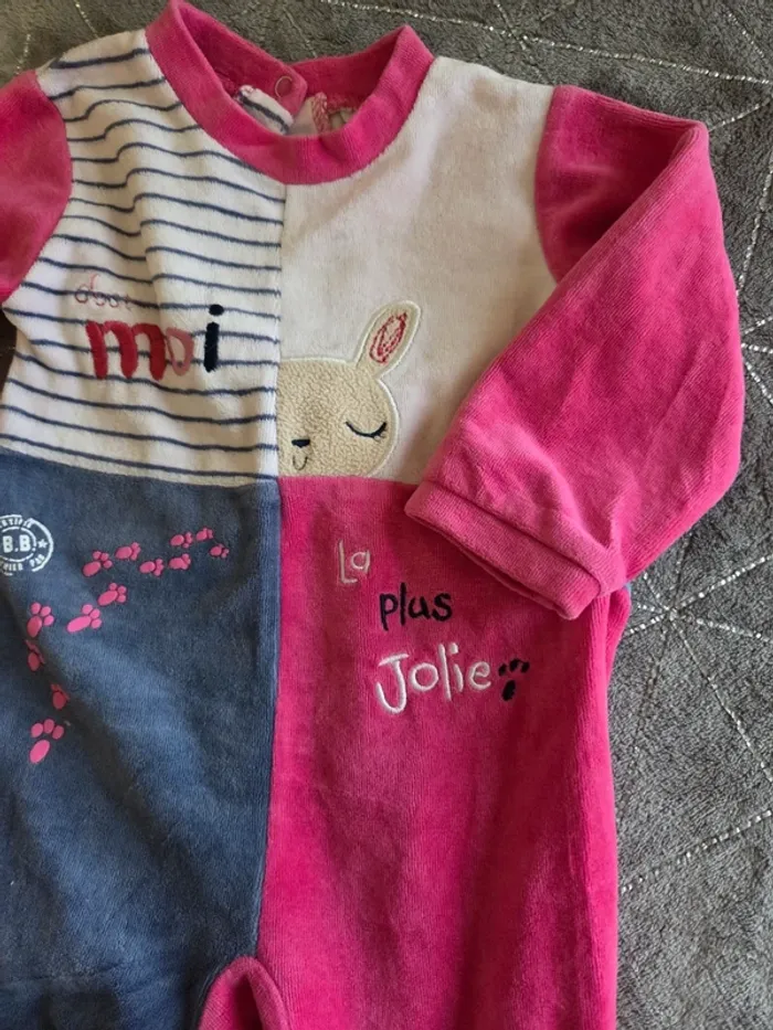 Pyjama - photo numéro 2