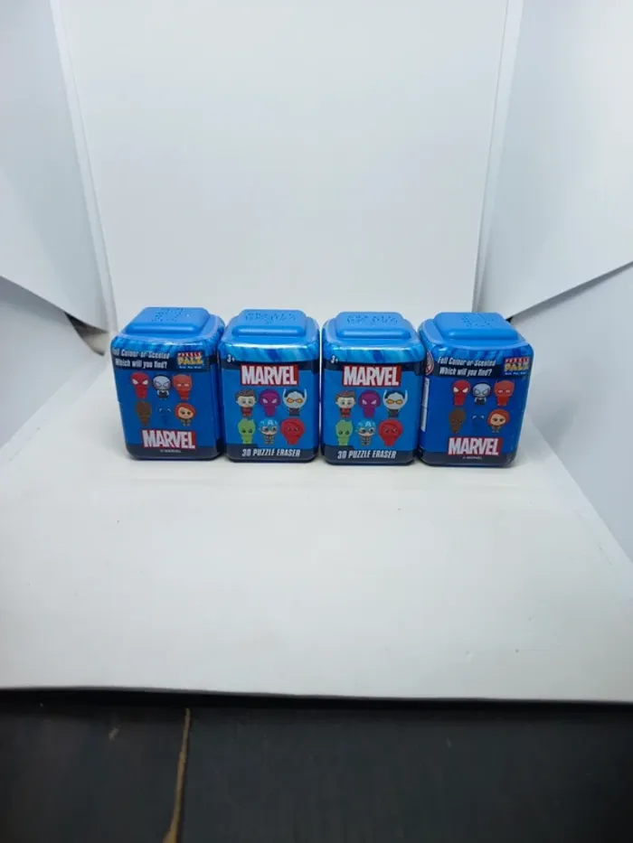 Lot de 4 Boîtes - 3D Puzzle Erasers - Figurines Marvel à collectionner