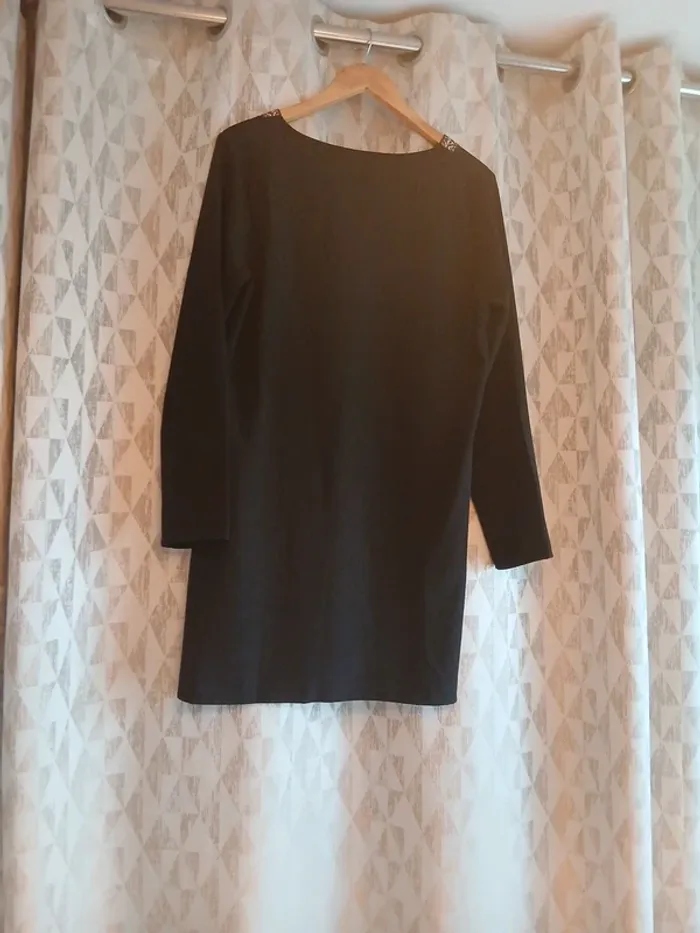 Robe tunique noire - photo numéro 2