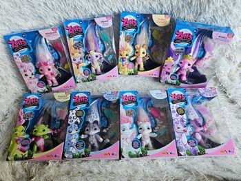 Jouet - figurine poupee Zelfs Trolls : plusieurs modèles 15€ pièce prix de lot possible