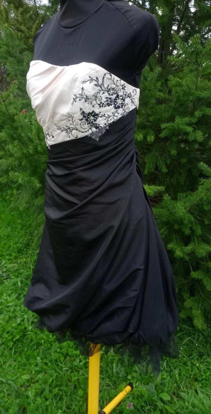 robe chic taille 38/40 - photo numéro 5