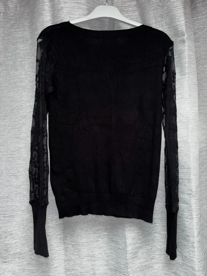 Pull léger Molly Bracken, pull noir manches transparentes, pull femme taille XS, S et M - photo numéro 3