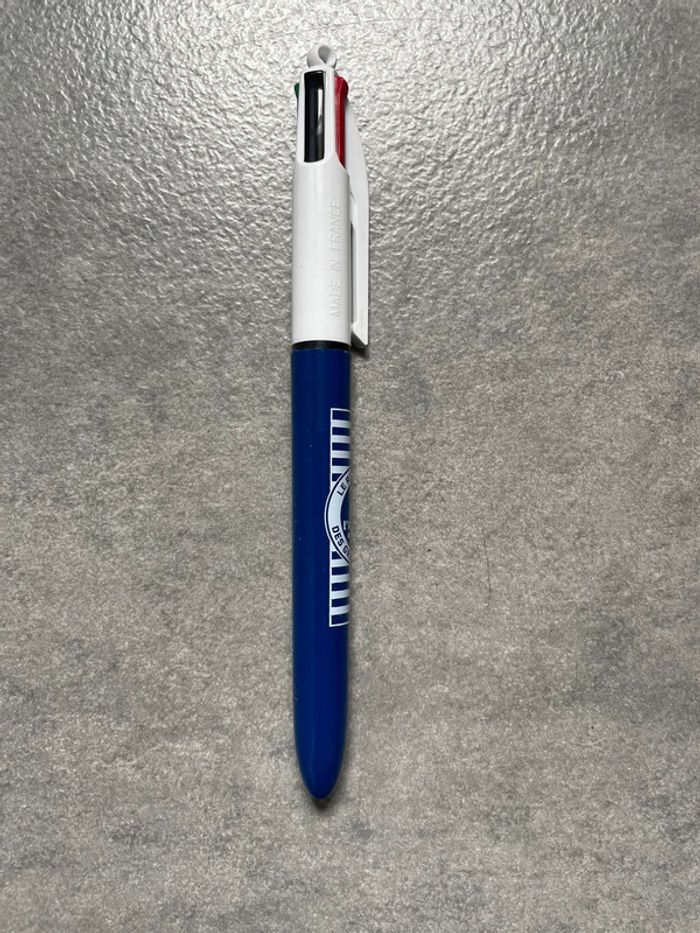 Stylo bic 4 couleurs Armada - photo numéro 3