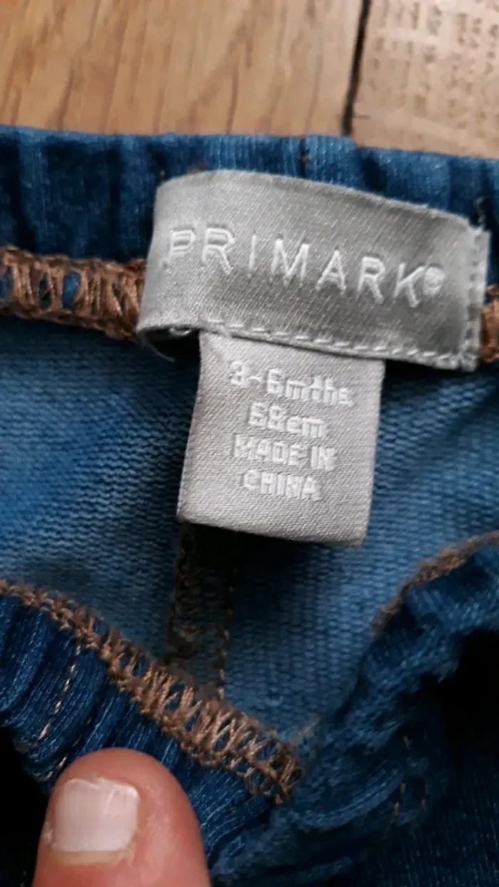 Pantalon fille 3-6 mois bon etat - photo numéro 3