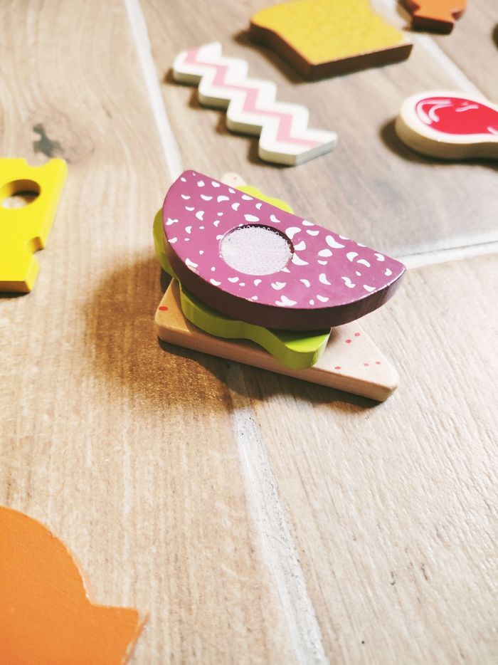 🍔 Jeu d'imitation - Dinette en bois Ensemble de Jeu "Dîner & Barbecue"- - photo numéro 2