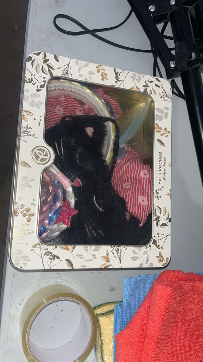 Boîte avec accessoire pour fille