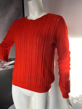 Pull rouge orangé maille ajourée