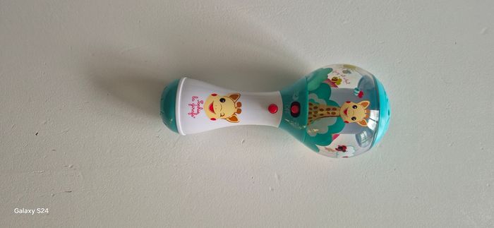 Lot livre interactif touch & play et le hochet shake shake Sophie la girafe - photo numéro 8