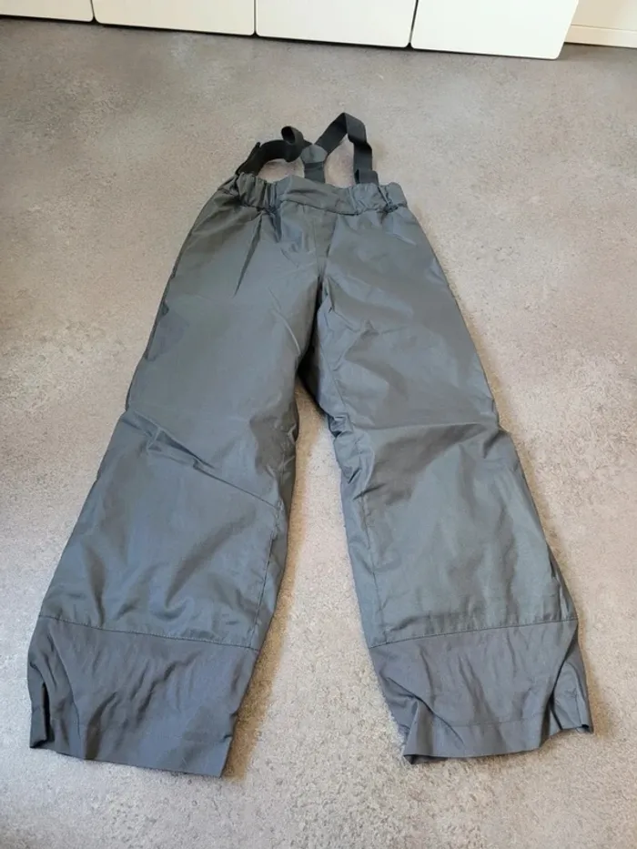 Pantalon salopette ski hiver  decathlon 6 ans