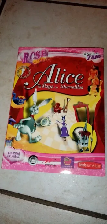 CD-Rom Alice au pays des merveilles.