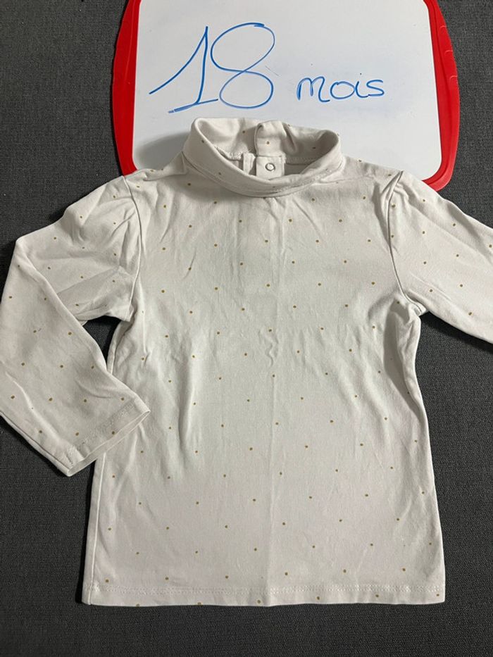 Sous pull Kiabi 18 mois