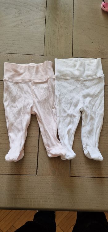 2 pantalons de pyjamas en très bon état
