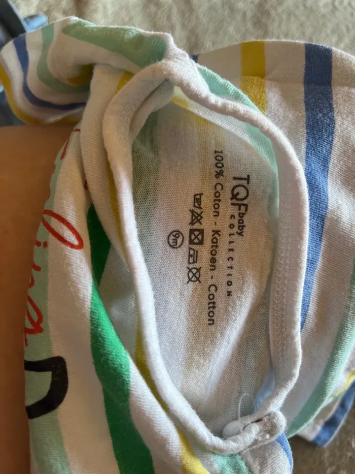 T-shirt bébé - photo numéro 2