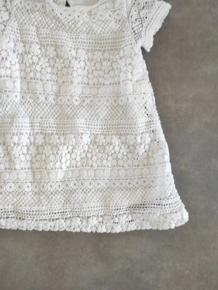 Robe 6/9 mois dentelle blanche - photo numéro 4