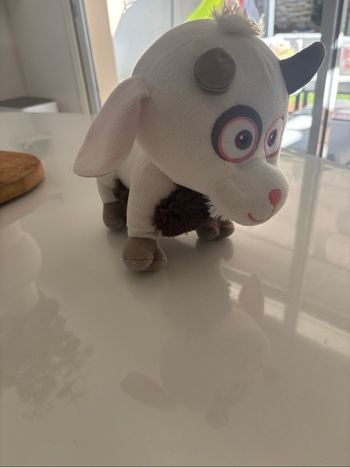 Peluche chèvre les minions