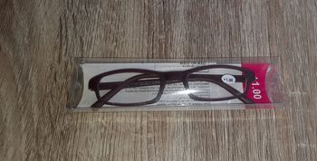 Lunettes loupe, neuves, +1.00